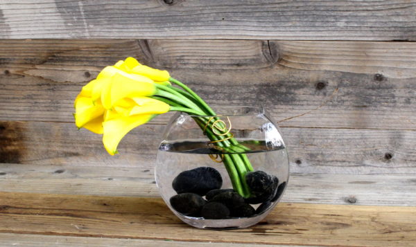 Cala lily floral arrangement