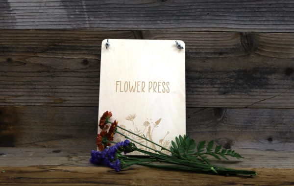 Flower press for a gift.