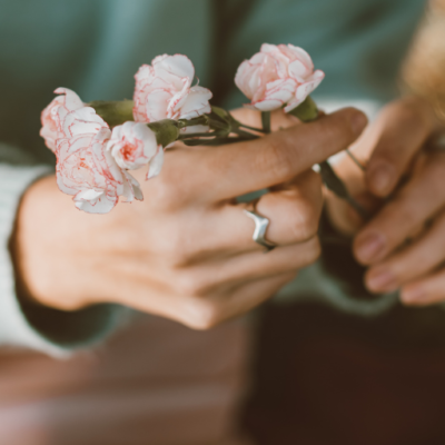 What to do with your flowers after your wedding